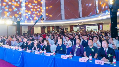 防务新观察2019年最新一期，全球防务格局的变革与挑战